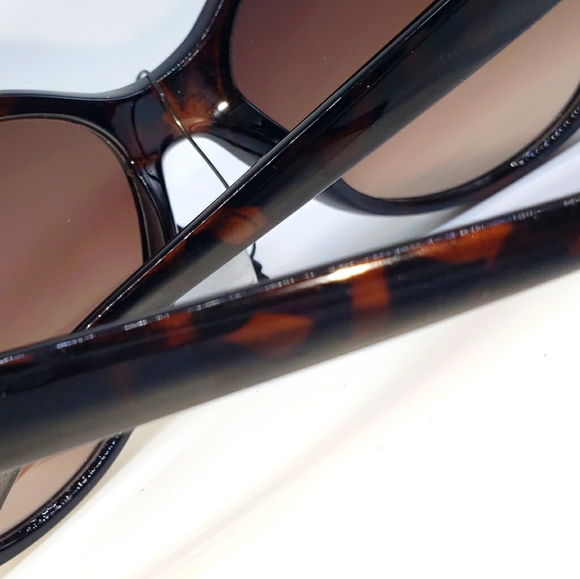 Tortoise Shell Rhinestone & Stud Sunglasses - Picture 5 of 11